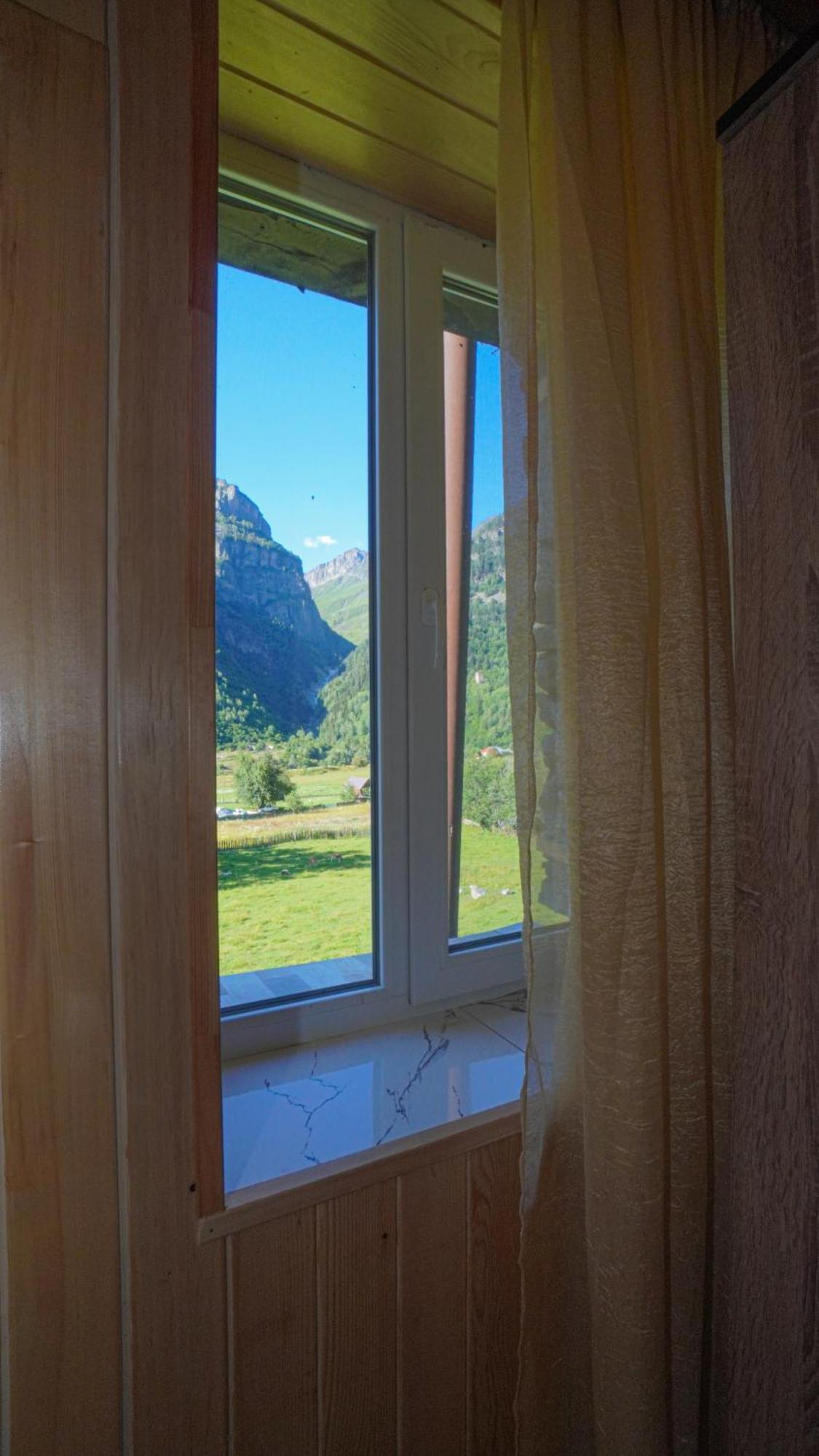Givi Kakhiani'S Guesthouse Zhabeshi Kültér fotó