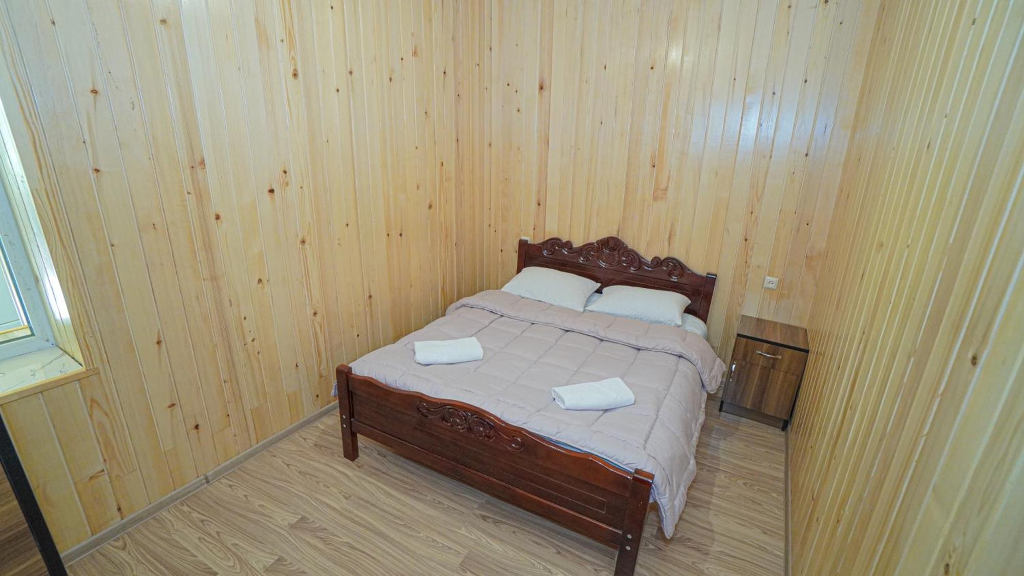 Givi Kakhiani'S Guesthouse Zhabeshi Kültér fotó