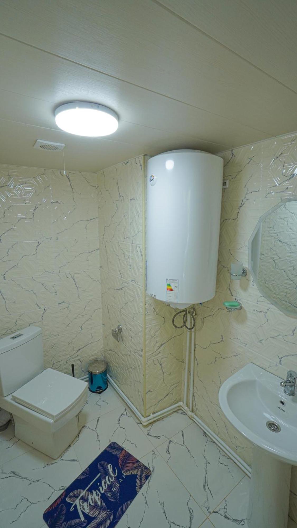Givi Kakhiani'S Guesthouse Zhabeshi Kültér fotó